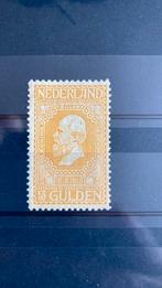 Nederland 100 met plakker/2552, Ophalen of Verzenden