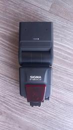 Sigma EF-530 DG ST externe flitser, Ophalen of Verzenden, Zo goed als nieuw, Sigma, Kantelbaar
