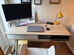 SKLUM desk, Huis en Inrichting, Bureaus, Ophalen, Zo goed als nieuw, Bureau