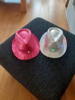 2 HOEDJES MET VERLICHTING SAMEN VOOR € 7,00, Ophalen of Verzenden, Zo goed als nieuw, Carnaval, Accessoires