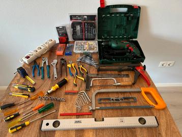 BOSCH klopboormachine 650W + complete partij handgereedschap beschikbaar voor biedingen