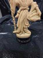 Chinees beeldje van een vrouw, Ophalen of Verzenden