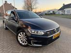 Volkswagen Passat Variant 1.4 TSI GTE Highline Navi,Trekhaak, Auto's, Volkswagen, Gebruikt, Zwart, Hybride Elektrisch/Benzine