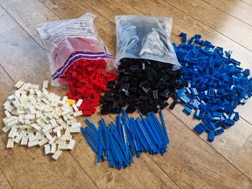 3000+ ongebruikte legostenen 7kg beschikbaar voor biedingen