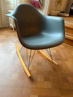Eames Vitra RAR schommelstoel - origineel, Huis en Inrichting, Stoelen, Ophalen, Zo goed als nieuw, Wit, Eén