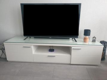 3 deilige meubelset  beschikbaar voor biedingen