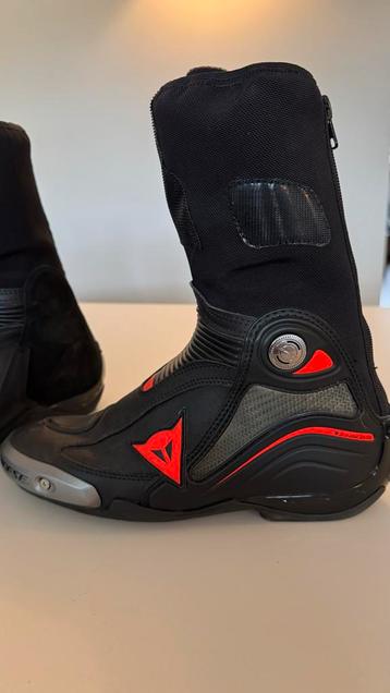 Dainese Axial D1 Motorlaarzen Maat 41. Zo goed als nieuw beschikbaar voor biedingen