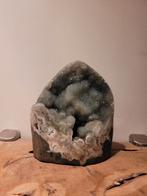 Groene Agaat Geode Edelsteen, Ophalen of Verzenden