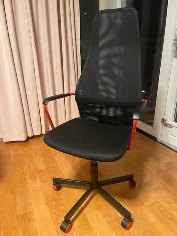 Zwarte Gaming Stoel - HUVUDSPELARE IKEA beschikbaar voor biedingen