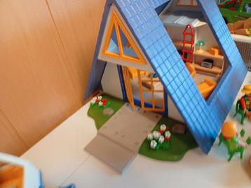 Playmobil Huis met Zwembad - Complete Set beschikbaar voor biedingen