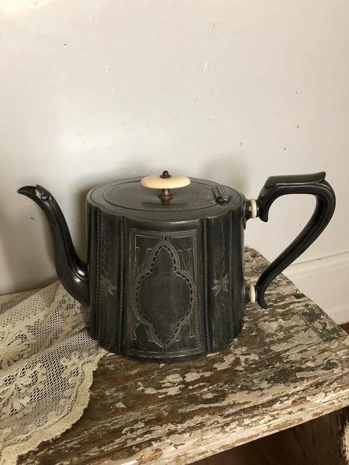 Antieke brocante tinnen engelse theepot, Antiek en Kunst, Antiek | Servies los, Ophalen of Verzenden