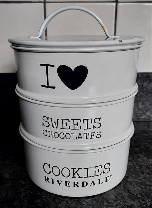 Riverdale koekjes/chocolade trommel, Huis en Inrichting, Woonaccessoires | Etagères, Gebruikt, Ophalen of Verzenden