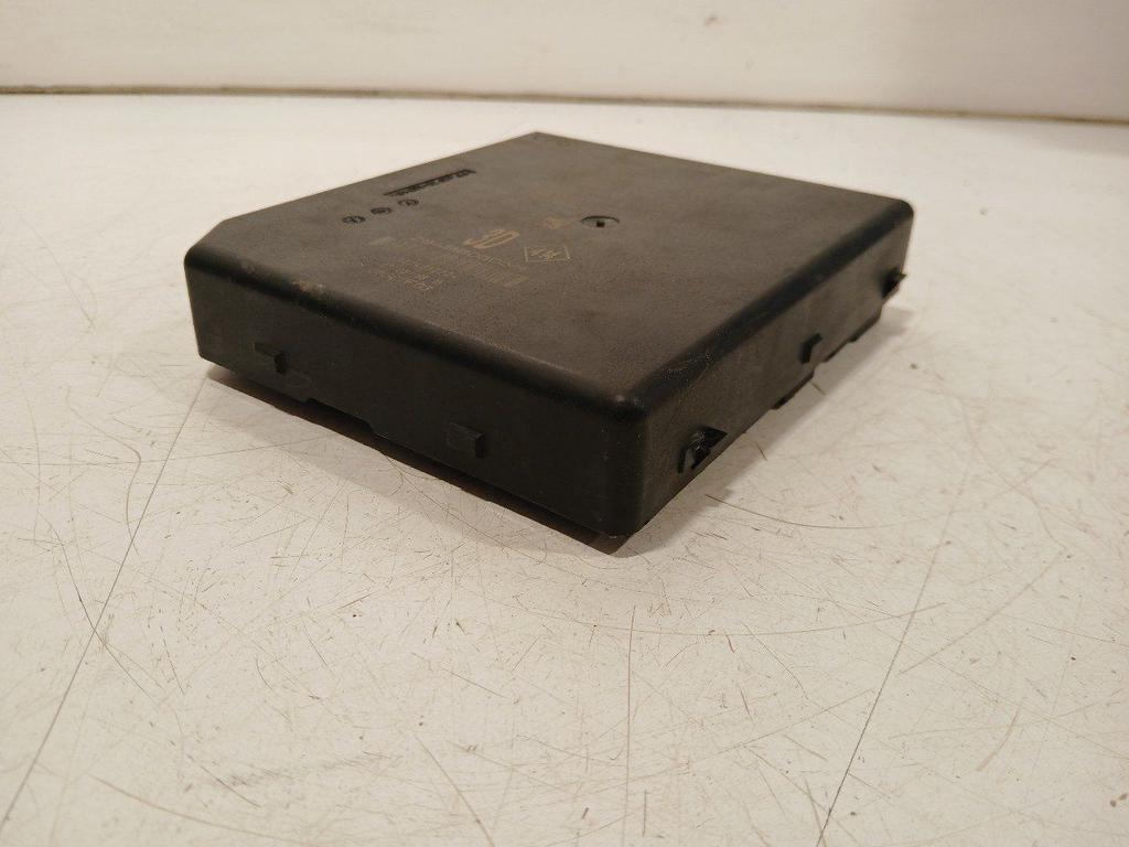 Zekeringkast Renault Espace, Auto-onderdelen, Elektronica en Kabels, Renault, Gebruikt, Herkomst onderdeel bekend, 12 maanden garantie