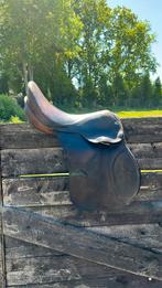 17,5 inch veelzijdigheids zadel, Dieren en Toebehoren, Paarden en Pony's | Zadels, Ophalen, Gebruikt, Recreatie