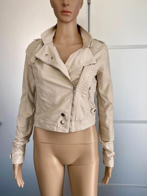aa1a0, Kleding | Dames, Jasjes, Kostuums en Pakken, Zo goed als nieuw, Jasje, Maat 34 (XS) of kleiner, Beige, Ophalen of Verzenden