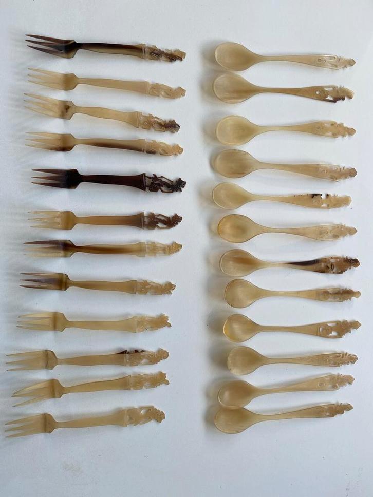 Vintage Hoornen Bestek Set Indonesisch handgemaakt, Antiek en Kunst, Antiek | Bestek, Ophalen