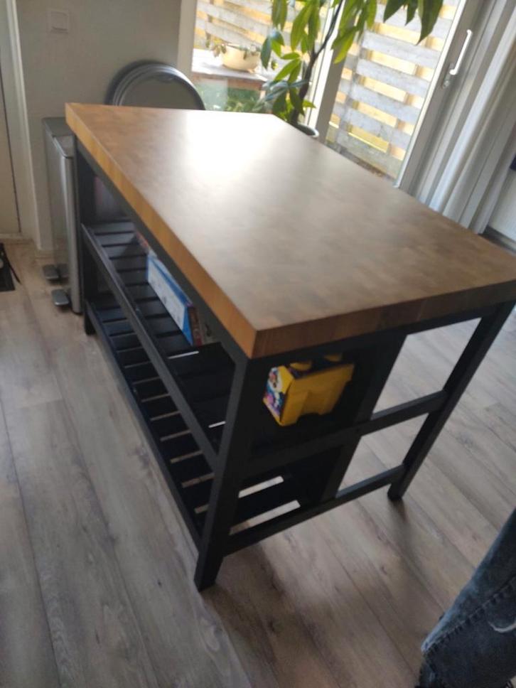 Vrijstaand keukeneiland – IKEA VADHOLMA –in zeer goede staat, Huis en Inrichting, Keuken | Keukenelementen, Zo goed als nieuw