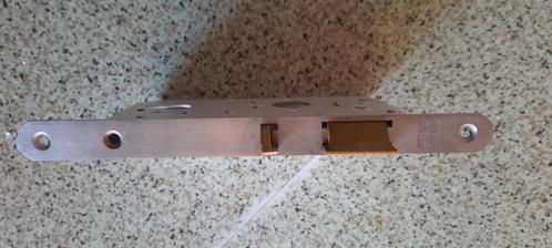 Nemef centraalslot 649-47u-60mm pc72 zsp d2 links, Hobby en Vrije tijd, Overige Hobby en Vrije tijd, Nieuw, Ophalen of Verzenden