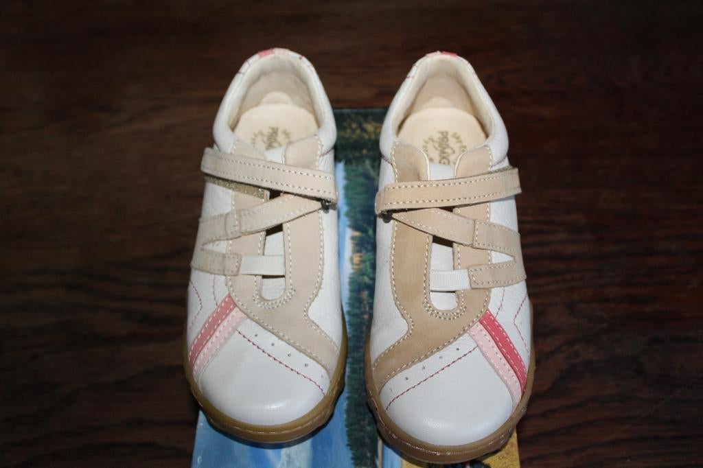 Primigi vlot leren schoenen mt 32 SUPERKOOPJE, Meisje, ., Nieuw, Ophalen of Verzenden