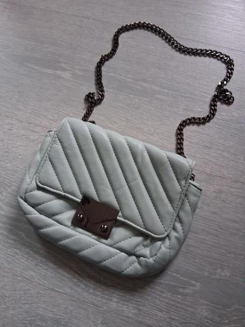 Leuke kleine tas mintgroen beschikbaar voor biedingen