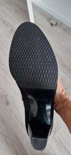 Suède laarzen, Ophalen, Zo goed als nieuw, Zwart, Hoge laarzen