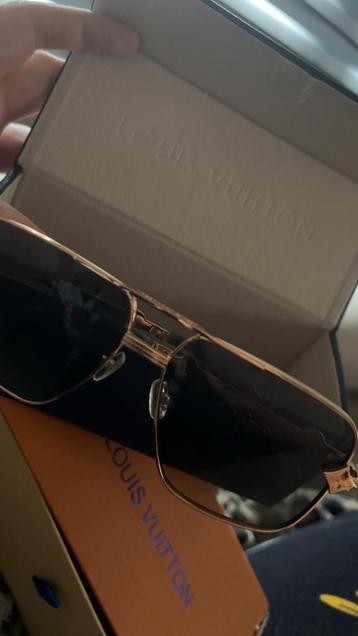 Louis Vuitton Zonnebril unisex beschikbaar voor biedingen