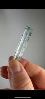 Aquamarijn, Verzenden, Mineraal