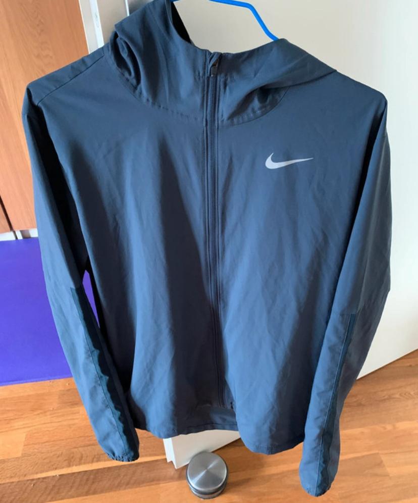 Nike running vest Navy blue Maat M 4x gedragen!, Ophalen of Verzenden, Zo goed als nieuw, Maat 48/50 (M), Blauw