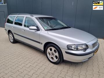 Volvo V70 2.4 D5 COMFORT LINE AIRCO LEDER LMV beschikbaar voor biedingen