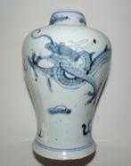 Chinees / Chinese Vaas - Blauw Wit - Draak, Antiek en Kunst, Antiek | Porselein, Ophalen of Verzenden