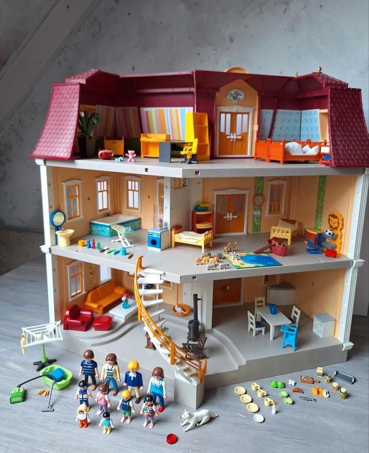 Playmobil 5302 herenhuis met inrichting/groot huis/veel, Kinderen en Baby's, Speelgoed | Playmobil, Zo goed als nieuw, Complete set