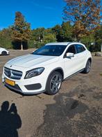 Mercedes-Benz GLA 200 1.6 AMG Mercedes dealer onderhouden, Auto's, 65 €/maand, USB, 715 kg, Wit