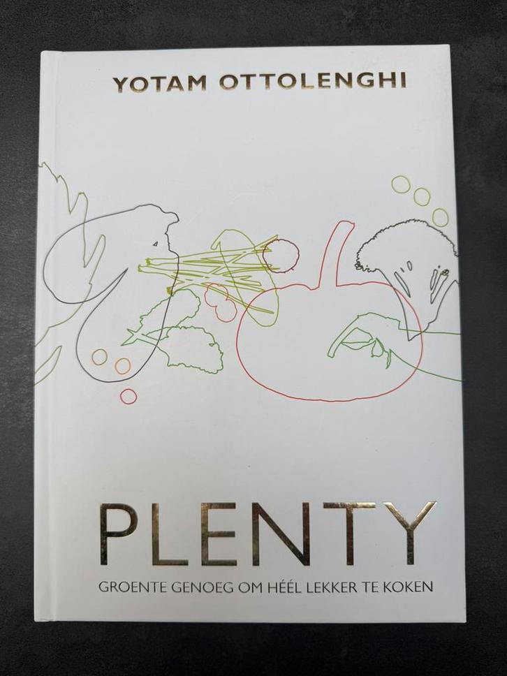 Yotam Ottolenghi - Plenty, Boeken, Kookboeken, Zo goed als nieuw, Ophalen of Verzenden