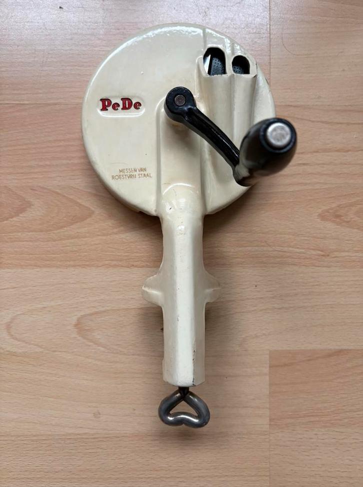 PeDe snijbonenmolen, Huis en Inrichting, Keuken | Keukenbenodigdheden, Zo goed als nieuw, Ophalen of Verzenden
