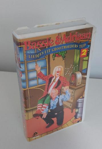 Bassie & Adriaan - Liedjes uit Grootmoeders Tijd 2 (VHS) beschikbaar voor biedingen