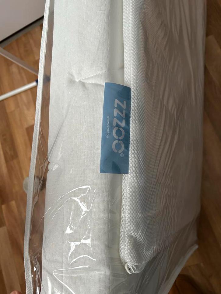 Zzzoo Airgosafe Matras 60x120 + Topper, Huis en Inrichting, Slaapkamer | Matrassen en Bedbodems, Nieuw, Matras, 70 cm of minder