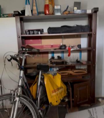 Eikenhouten Wandkast met Deuren & Planken beschikbaar voor biedingen