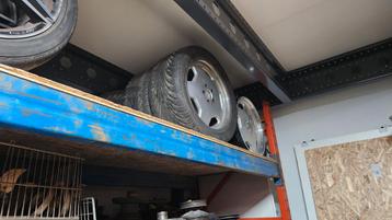 4x Monoblock 18 inch beschikbaar voor biedingen