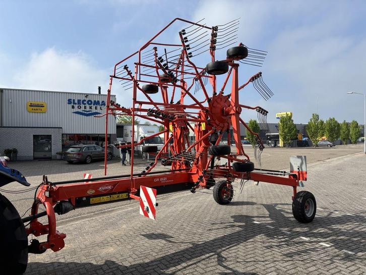 Kuhn GA8121 Cirkelhark, Zakelijke goederen, Agrarisch | Werktuigen, Akkerbouw, Oogstmachine
