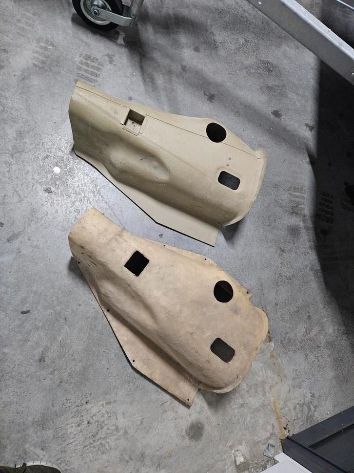 Austin Healey 100 Versnellingsbak Tunnel, Auto-onderdelen, Carrosserie en Plaatwerk, Bumper, Austin, Voor, Ophalen of Verzenden