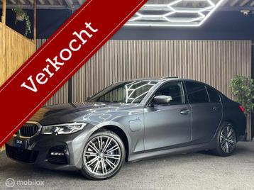 BMW 3-serie 330e High Executive | Pano | Laser | camera | 18 beschikbaar voor biedingen