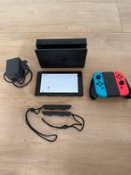 Nintendo switch in goede staat (eventueel met games), Spelcomputers en Games, Ophalen of Verzenden, Zo goed als nieuw, Switch Original