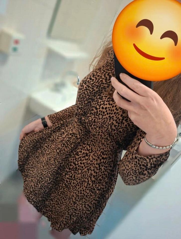 Luipaardprint Jurk (100% Viscose), Kleding | Dames, Jumpsuits, Zo goed als nieuw, Maat 38/40 (M), Bruin, Ophalen of Verzenden