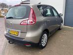 Renault Scénic 1.4 TCE Sélection Business/Navi/Camera/PDC/, Voorwielaandrijving, Euro 5, Gebruikt, 1295 kg