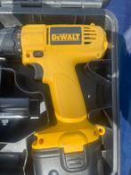 DeWALT schroef/ BOORMACHINE inc lader + 2 accu’s in koffer, Doe-het-zelf en Verbouw, Gereedschap | Boormachines, Ophalen, Gebruikt