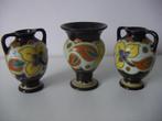 3x Gelria Arnhem plateel keramiek mini vaasjes jr.1926-1930., Antiek en Kunst, Antiek | Vazen, Ophalen of Verzenden