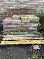 GRATIS klinkers (tambour waalformaat), Tuin en Terras, Ophalen, Beton, 10 m² of meer, Klinkers