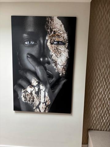 Schilderij vrouw beschikbaar voor biedingen