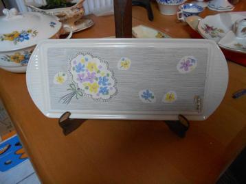 gebaks- cake schaal retro model beschikbaar voor biedingen