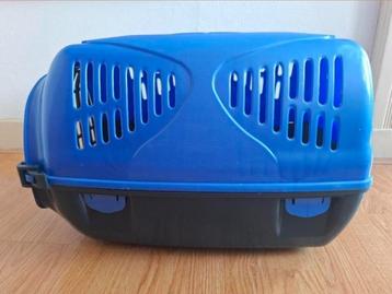  Stevige reismand / katten vervoersbox  beschikbaar voor biedingen